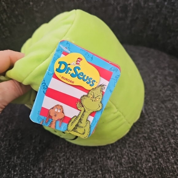 NWT Aurora Dr Seuss 6" Grinch Mallow Plush Green Face Head Eco Friendly - Picture 3 of 8